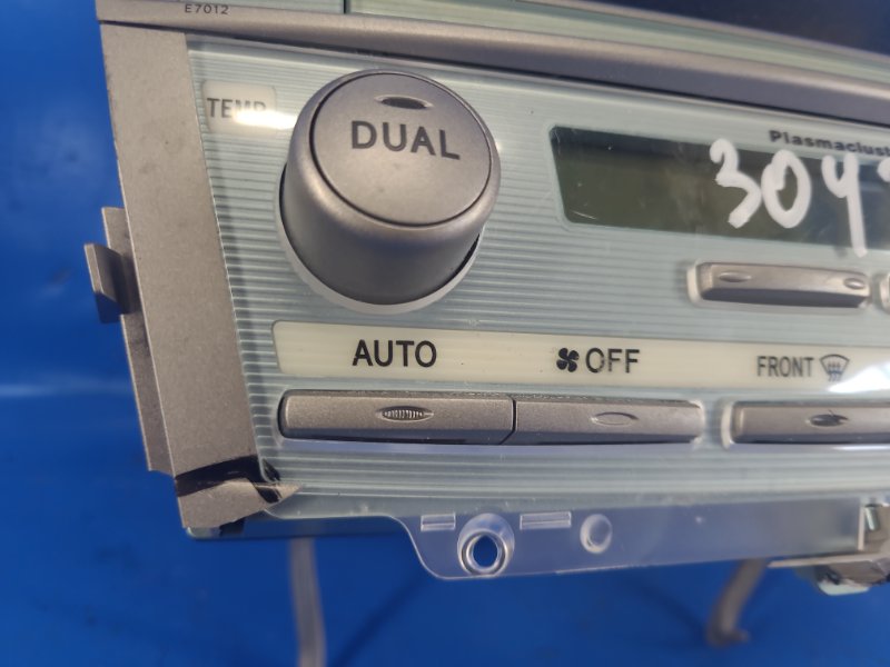 Блок управления печкой CAMRY 40 06-11 2007 3.5 2GR-FE