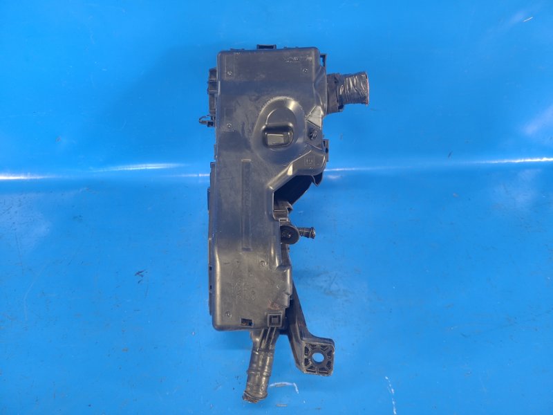 Блок предохранителей моторный отсек TOYOTA CAMRY 40 06-11 3.5 2GR-FE