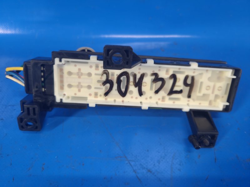 Кнопка регулировки сиденья передняя левая CAMRY 40 06-11 2007 3.5 2GR-FE Кнопка регулировки сиденья передняя левая CAMRY 40 06-11 2007 3.5 2GR-FE