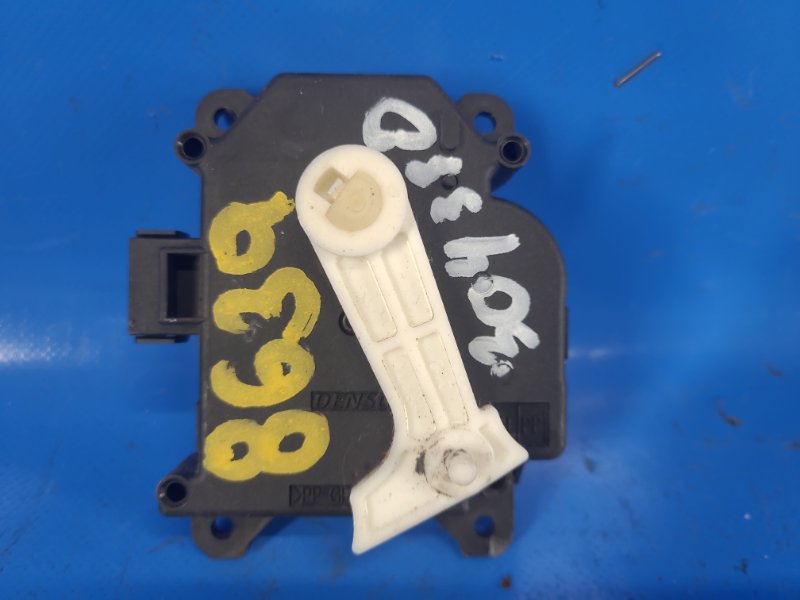 Моторчик заслонки печки TOYOTA CAMRY 40 06-11 2007 3.5 2GR-FE 87106-35170 Б/У
