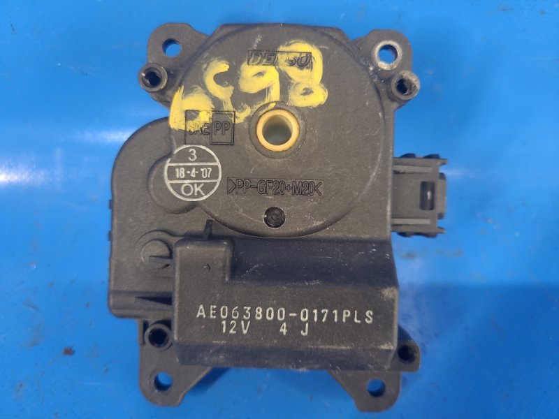 Моторчик заслонки печки CAMRY 40 06-11 2007 3.5 2GR-FE