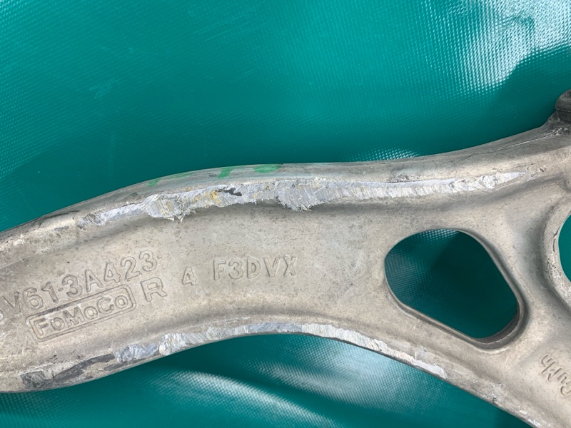 Рычаг передней подвески нижний передний правый FOCUS 10-18 2016 2.0 XQDA