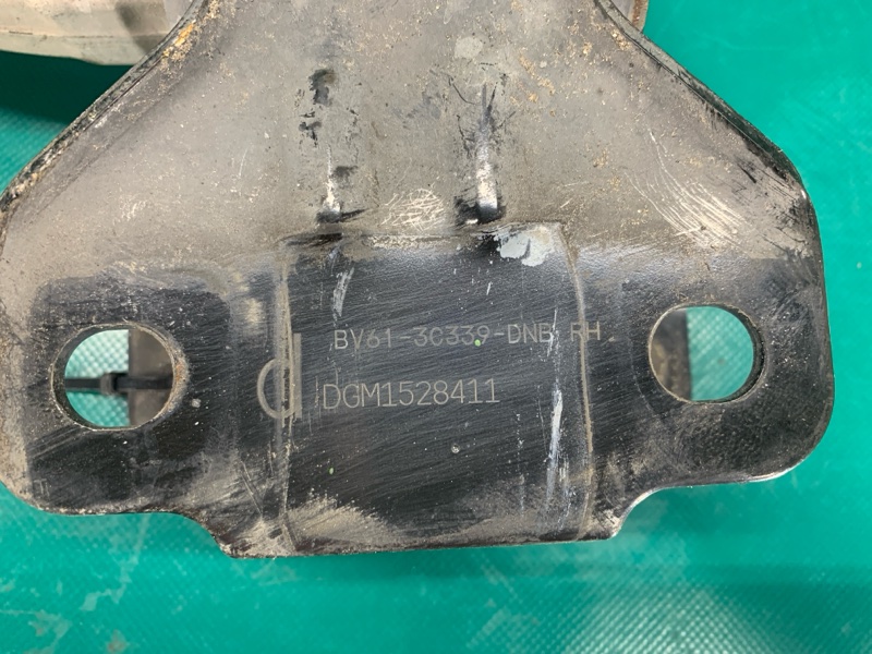 Рычаг передней подвески нижний передний правый FOCUS 10-18 2016 2.0 XQDA