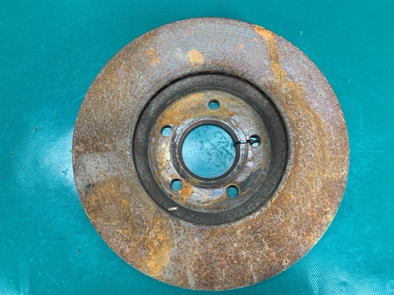 Тормозной диск передний FORD FOCUS 10-18 2.0 XQDA