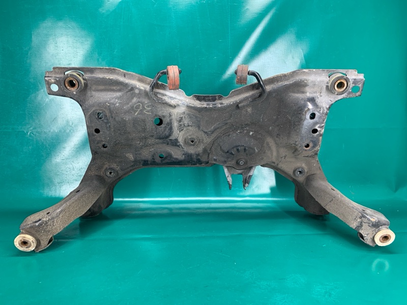 Балка передней подвески 3 BL 09-13 2010 2.0 LF Балка передней подвески 3 BL 09-13 2010 2.0 LF