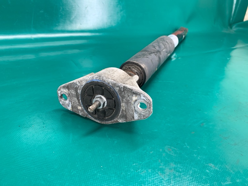 Амортизатор задний левый MAZDA 3 BL 09-13 2.0 LF