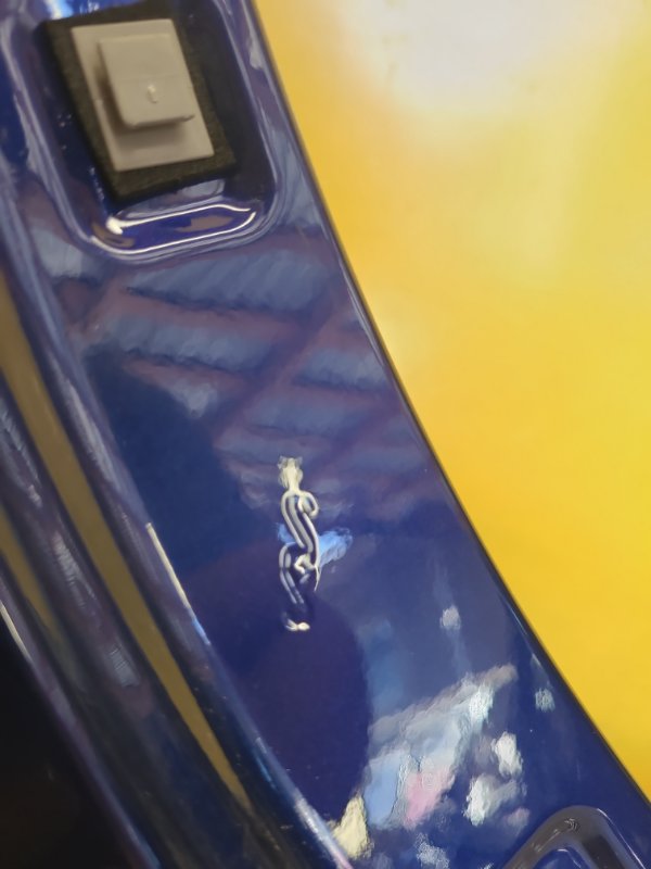 Крыло переднее правое EV6 21-