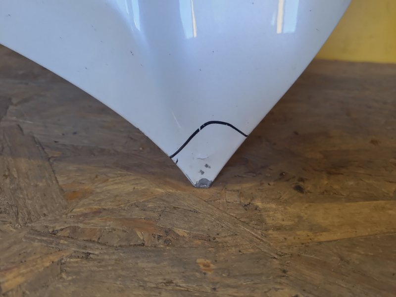 Капот LX570 15-