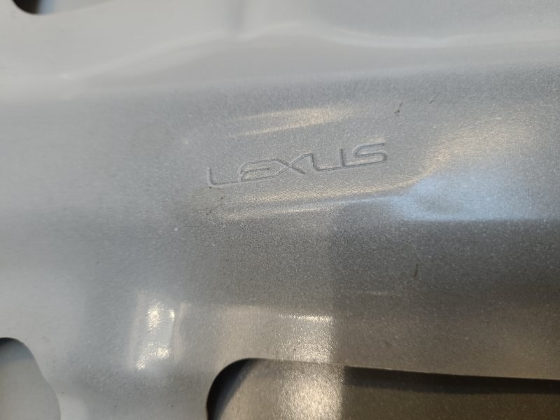 Капот LX570 15-