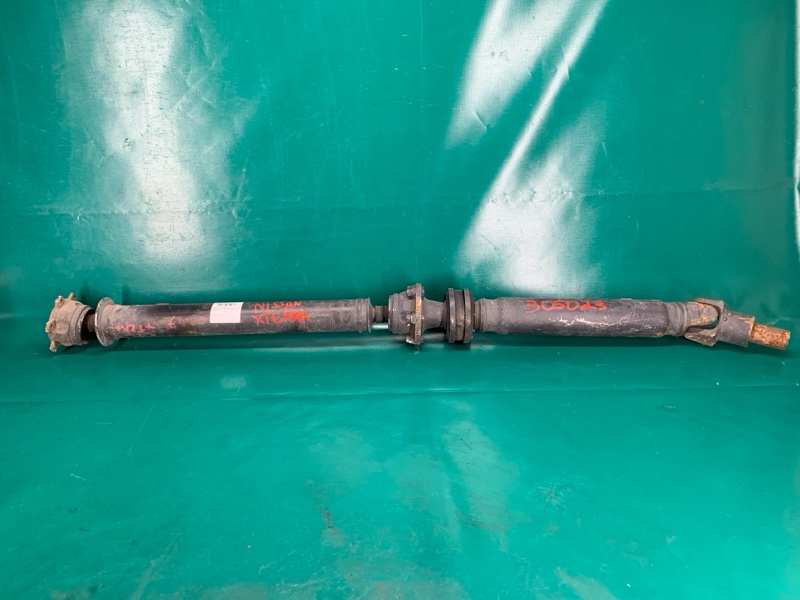 Карданный вал задний NISSAN XTERRA 00-05 2003 Внедорожник 3.3 370006S510 Б/У