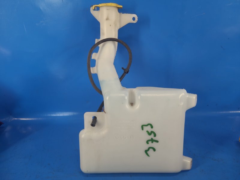 Бачок омывателя 200 10-14 2013 3.6 ERB Бачок омывателя 200 10-14 2013 3.6 ERB