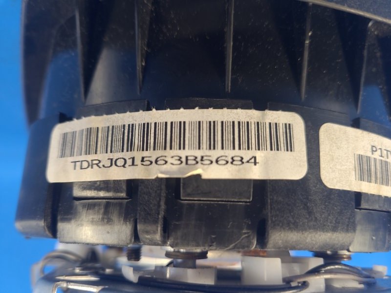 Подушка безопасности в руль 200 10-14 2013 3.6 ERB