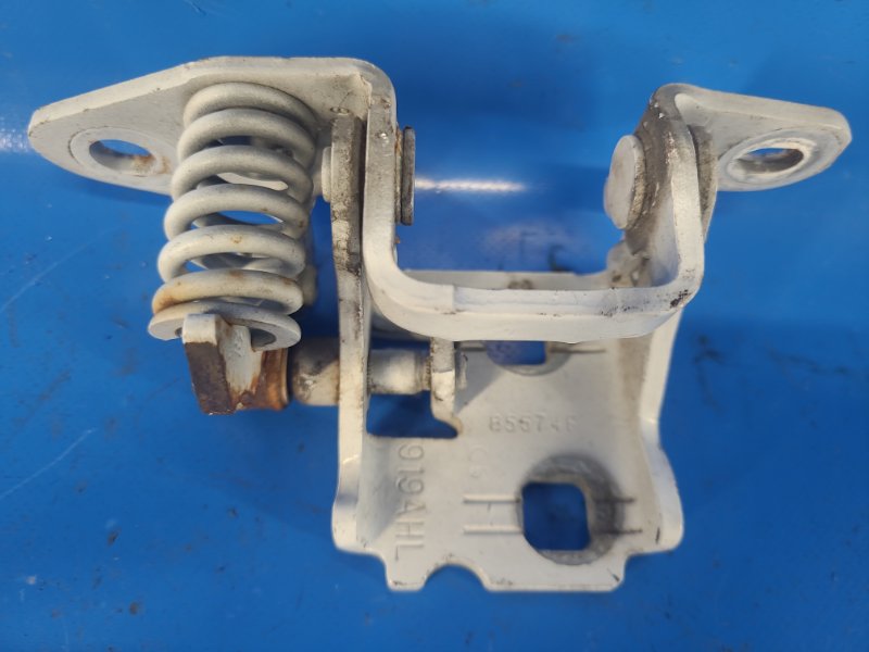 Петля двери нижняя задняя левая CHRYSLER 200 10-14 2013 3.6 ERB 55360919AH Б/У