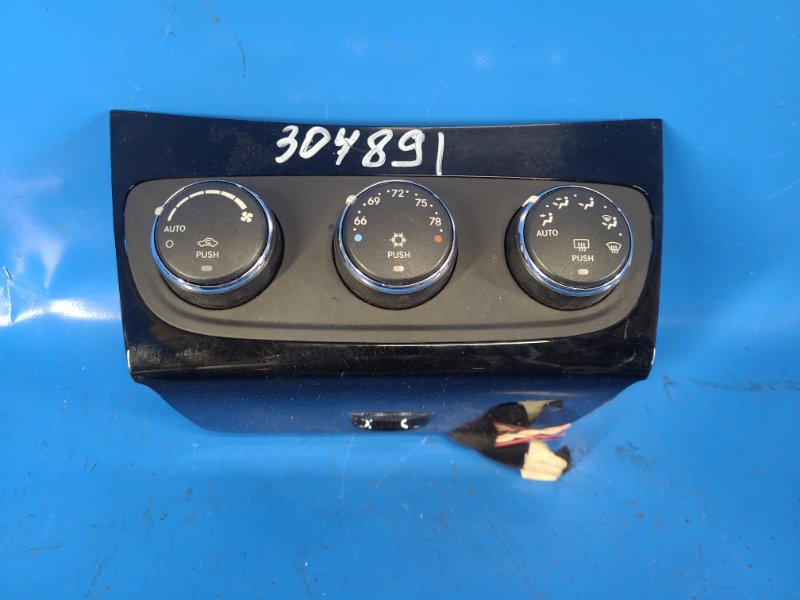 Блок управления печкой CHRYSLER 200 10-14 2013 3.6 ERB 55111888AI Б/У