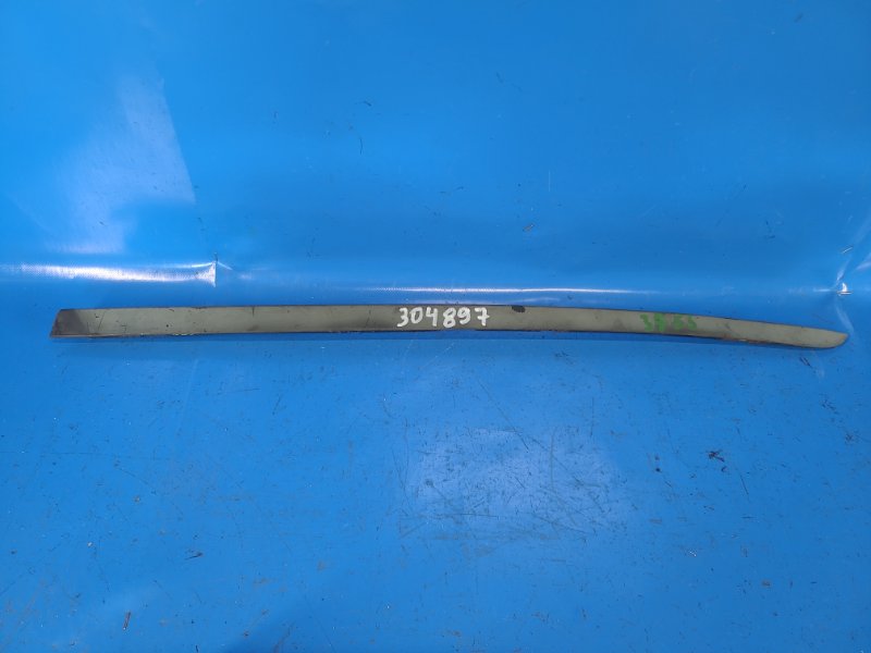 Уплотнитель стекла двери передний левый CHRYSLER 200 10-14 2013 3.6 ERB 5074013AC Б/У