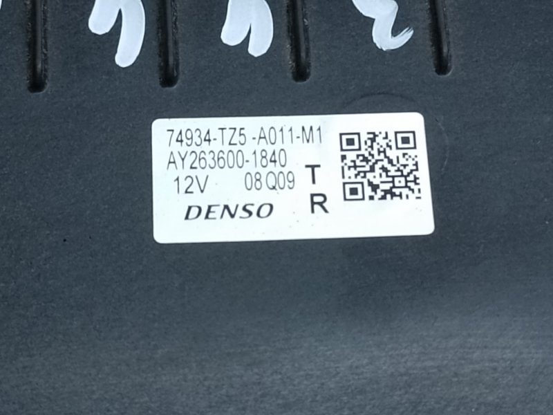 Датчик открытия багажника правый ACURA MDX (YD3) 13-21 3.5 J35Y5 Датчик открытия багажника правый ACURA MDX (YD3) 13-21 3.5 J35Y5