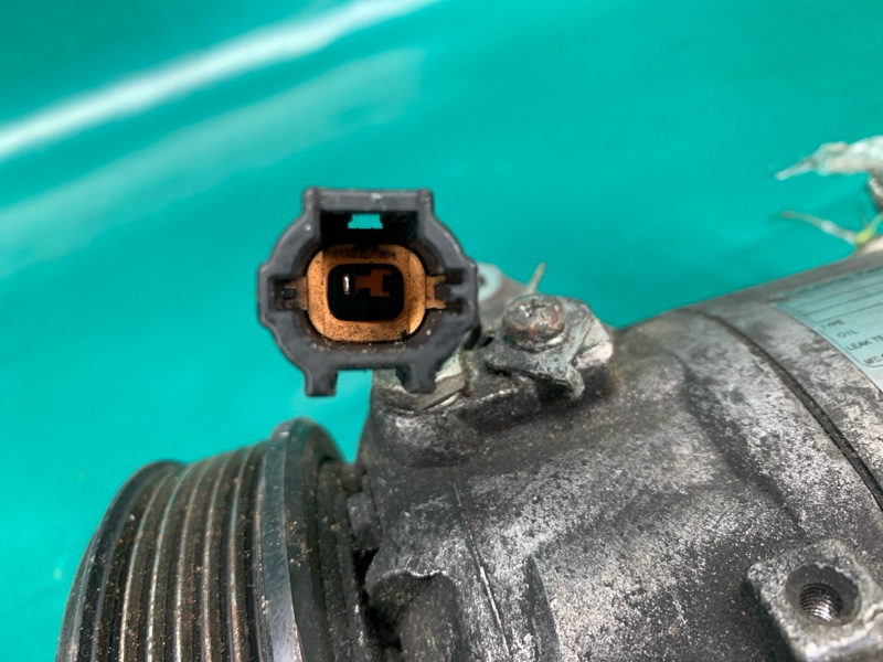 Компрессор кондиционера TIIDA/VERSA C11 04-11 Компрессор кондиционера TIIDA/VERSA C11 04-11