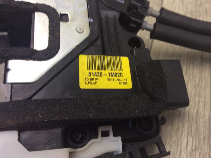 Замок двери задний правый KIA FORTE/CERATO TD 08-13 TD 2.0 G4KD Замок двери задний правый KIA FORTE/CERATO TD 08-13 TD 2.0 G4KD