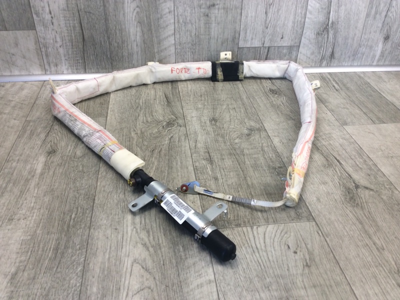 Подушка безопасности (штора) правая KIA FORTE/CERATO TD 08-13 2011 TD 2.0 G4KD 850201M000 Б/У
