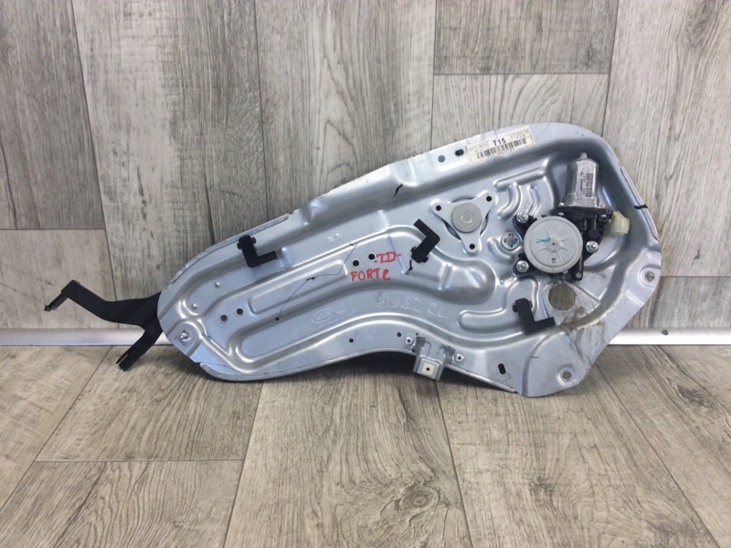 Стеклоподъемник задний левый KIA FORTE/CERATO TD 08-13 2011 TD 2.0 G4KD 834011M110 Б/У