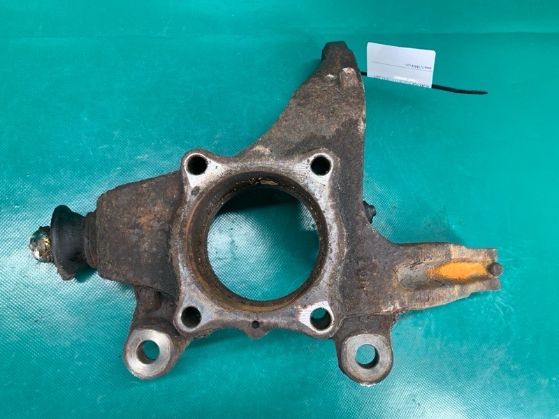 Кулак поворотный передний правый ACURA MDX (YD2) 06-13 3.7 J37A1