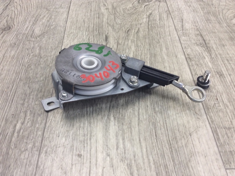 Трос замка багажника левый MITSUBISHI OUTLANDER XL 05-13 2010 3.0 6B31 5802A189 Б/У