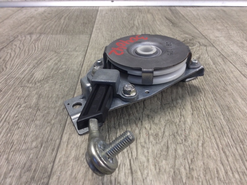 Трос замка багажника правый MITSUBISHI OUTLANDER XL 05-13 3.0 6B31