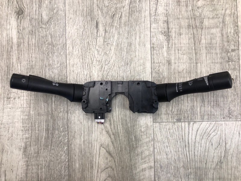 Подрулевой переключатель NISSAN NV200 USA 13- 2013 2.0 MR20DE 255603TP1C Б/У