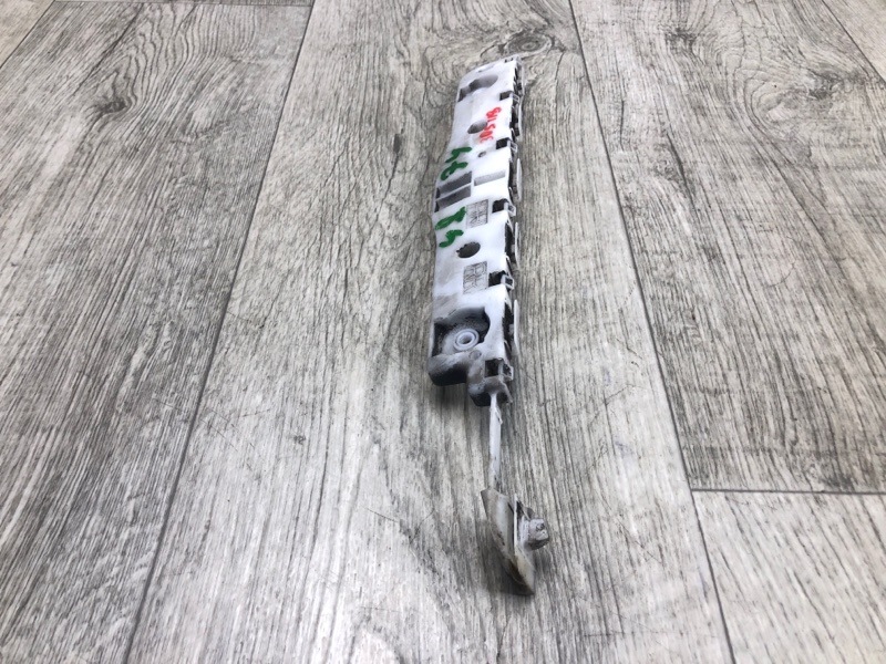 Кронштейн заднего бампера правый NV200 USA 13- 2013 2.0 MR20DE