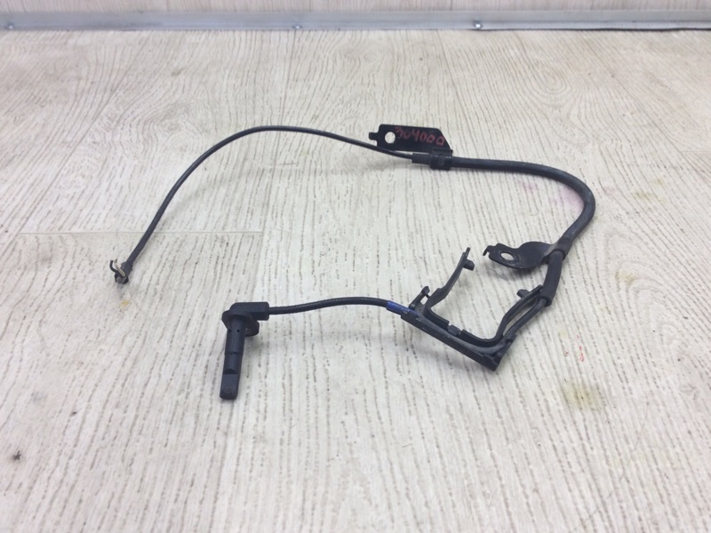 Датчик ABS передний правый MITSUBISHI OUTLANDER XL 05-13 2010 3.0 6B31 4670A576 Б/У