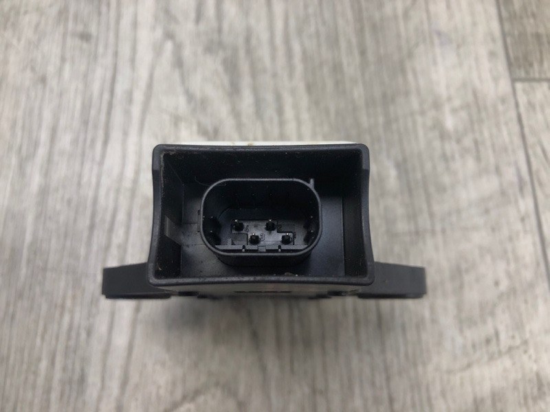 Датчик ESP NV200 USA 13- 2013 2.0 MR20DE Датчик ESP NV200 USA 13- 2013 2.0 MR20DE