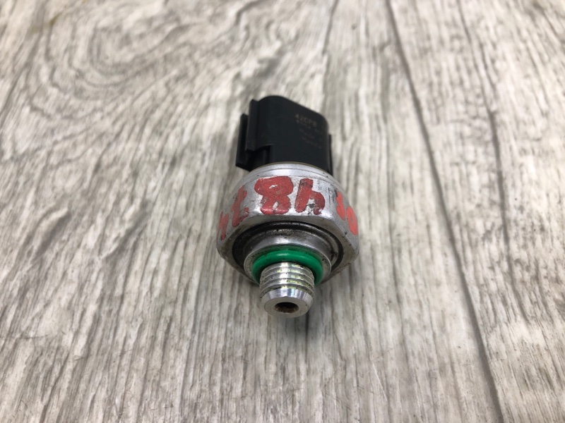 Датчик давления кондиционера NV200 USA 13- 2013 2.0 MR20DE