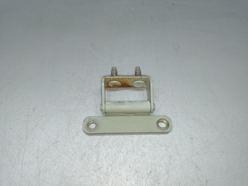 Петля крышки багажника HYUNDAI TUCSON 04-10 2006 2.7 G6BA 79710-2E000 Б/У
