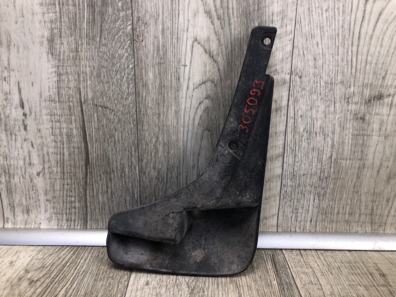 Брызговик передний левый NV200 USA 13- 2013 2.0 MR20DE Брызговик передний левый NV200 USA 13- 2013 2.0 MR20DE