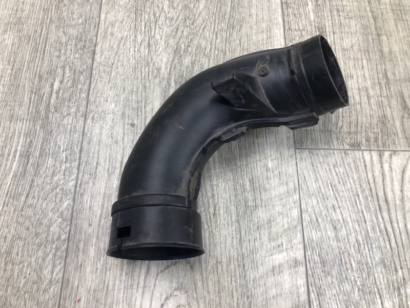 Патрубок воздушного фильтра NV200 USA 13- 2013 2.0 MR20DE