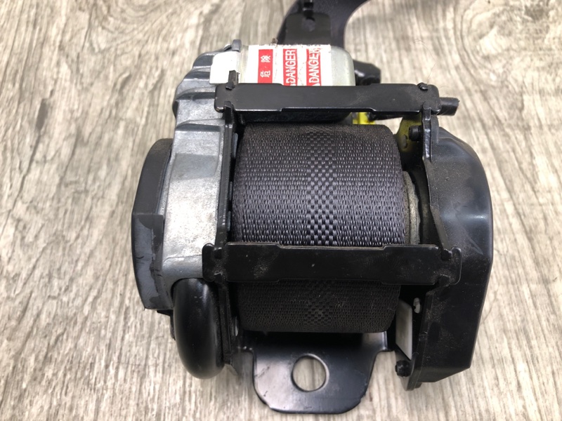 Ремень безопасности передний правый NISSAN NV200 USA 13- 2.0 MR20DE Ремень безопасности передний правый NISSAN NV200 USA 13- 2.0 MR20DE