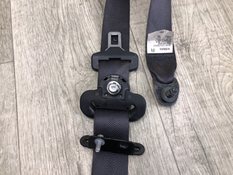 Ремень безопасности передний правый NV200 USA 13- 2013 2.0 MR20DE Ремень безопасности передний правый NV200 USA 13- 2013 2.0 MR20DE