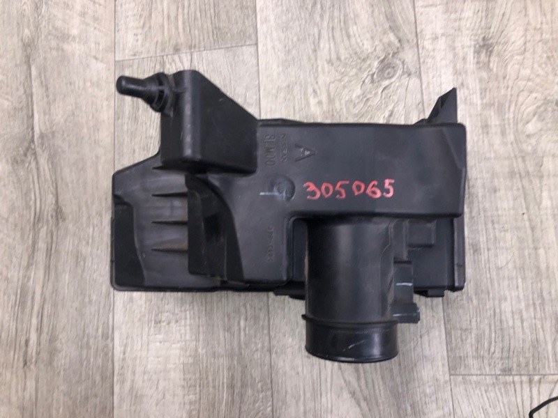 Корпус воздушного фильтра NV200 USA 13- 2013 2.0 MR20DE