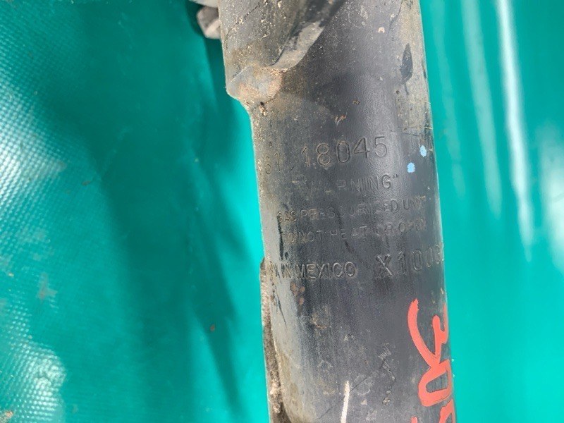 Амортизатор передний правый FOCUS 10-18