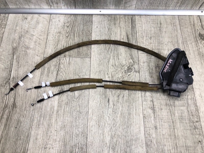 Замок двери передний правый NISSAN NV200 USA 13- 2013 2.0 MR20DE 805003LM1A Б/У