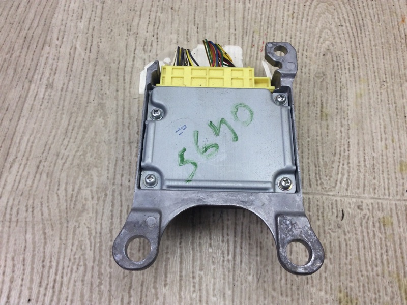 Блок управления AIRBAG TOYOTA VENZA 09-16 3.5 2GR-FE Блок управления AIRBAG TOYOTA VENZA 09-16 3.5 2GR-FE