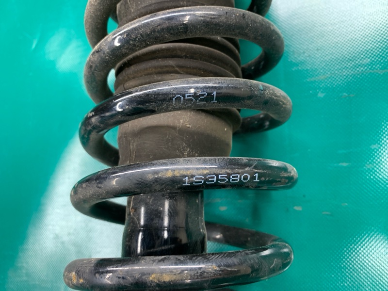 Амортизатор передний левый MAZDA 6 GG 02-07 2.3 Амортизатор передний левый MAZDA 6 GG 02-07 2.3