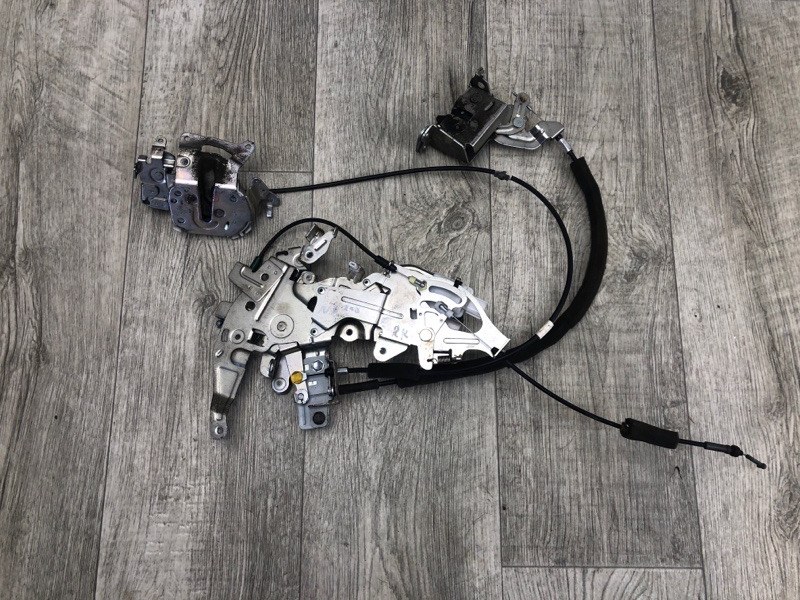 Запчасть замок двери боковой задний правый NISSAN NV200 USA 13- 2013 2.0 MR20DE 825043LM1D Б/У Замок двери боковой задний правый NISSAN NV200 USA 13- 2013 2.0 MR20DE 825043LM1D Б/У