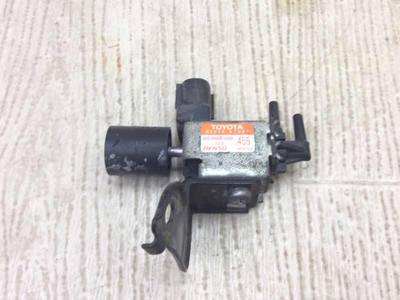 Клапан электромагнитный (вакуумный) VENZA 09-16 2009 3.5 2GR-FE