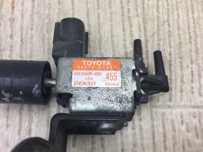 Клапан электромагнитный (вакуумный) TOYOTA VENZA 09-16 3.5 2GR-FE