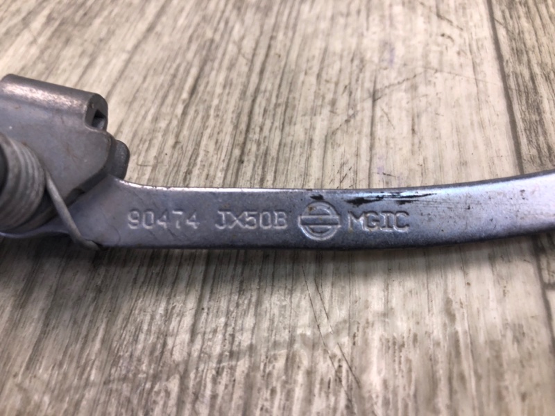 Ограничитель двери задний левый NV200 USA 13- 2013 2.0 MR20DE