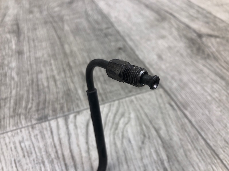 Трубка тормозная задняя правая NV200 USA 13- 2013 2.0 MR20DE