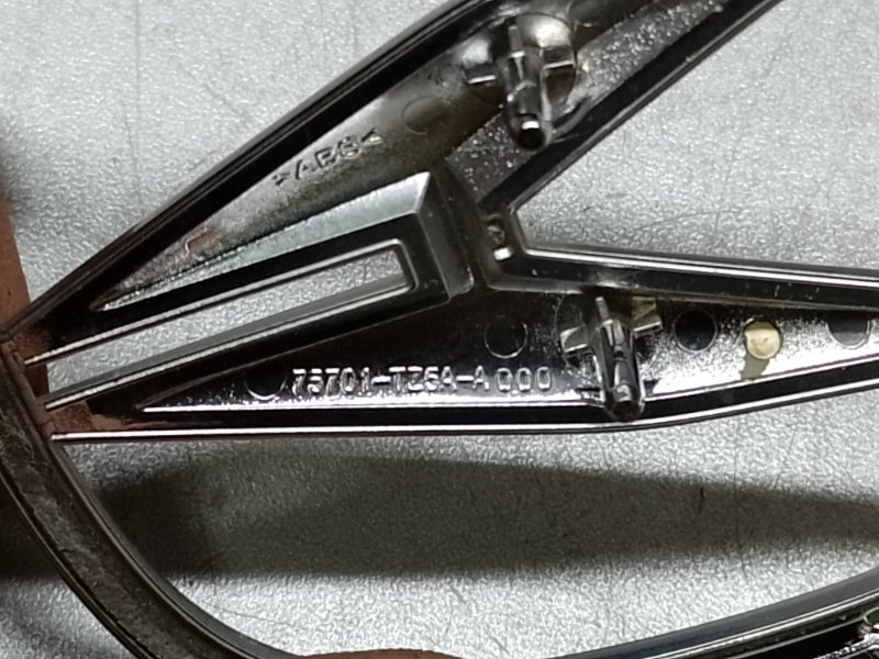 Эмблема задняя ACURA MDX (YD3) 13-21 3.5 J35Y5