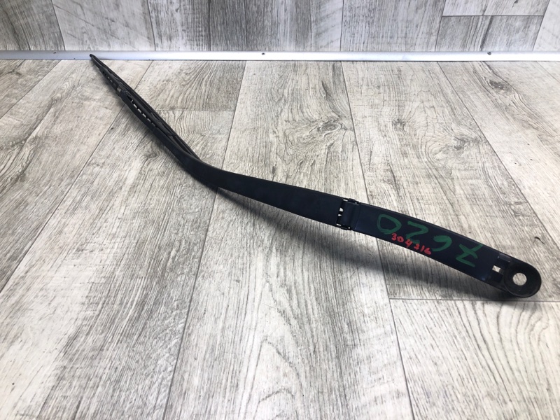 Поводок стеклоочистителя передний правый ACURA MDX (YD2) 06-13 2007 YD2 3.7 J37A1 76610-STX-A01 Б/У