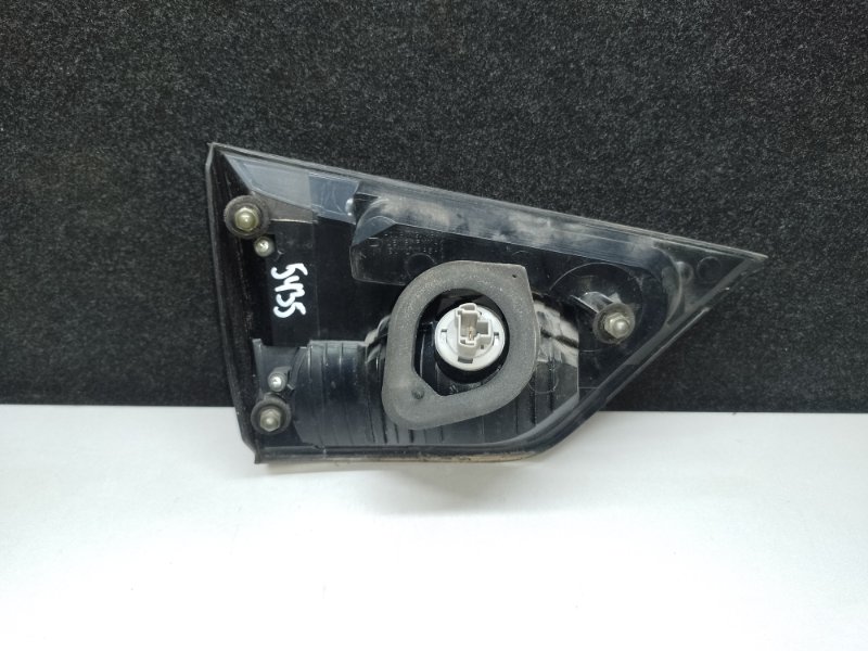 Фонарь внутренний правый OUTLANDER XL 05-13 2006 3.0 6B31